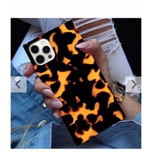 NWT FLAUNT square phone case  iPhone 12 Pro Max In tortious shell